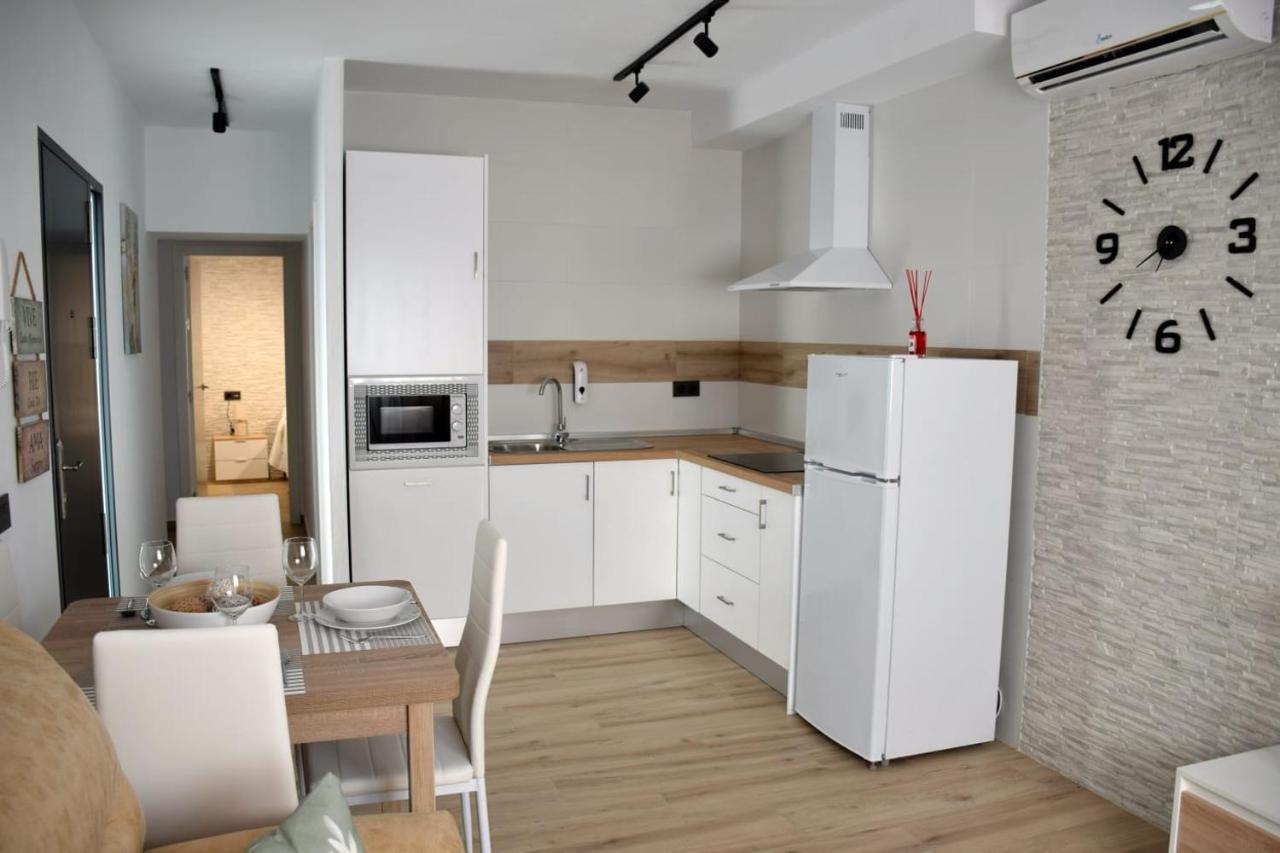 Alojamientos Lola, Suite Con Jacuzzi Benalup-Casas Viejas Exteriér fotografie