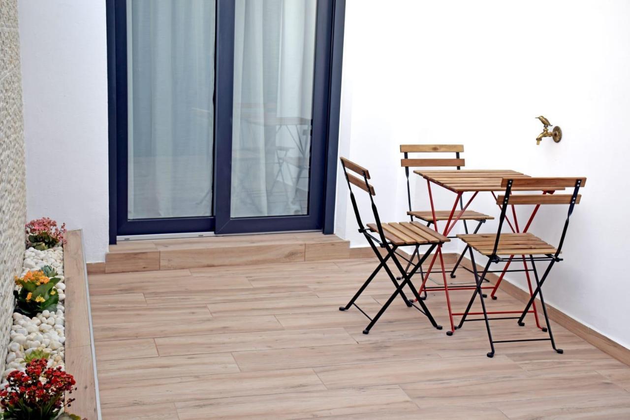 Alojamientos Lola, Suite Con Jacuzzi Benalup-Casas Viejas Exteriér fotografie