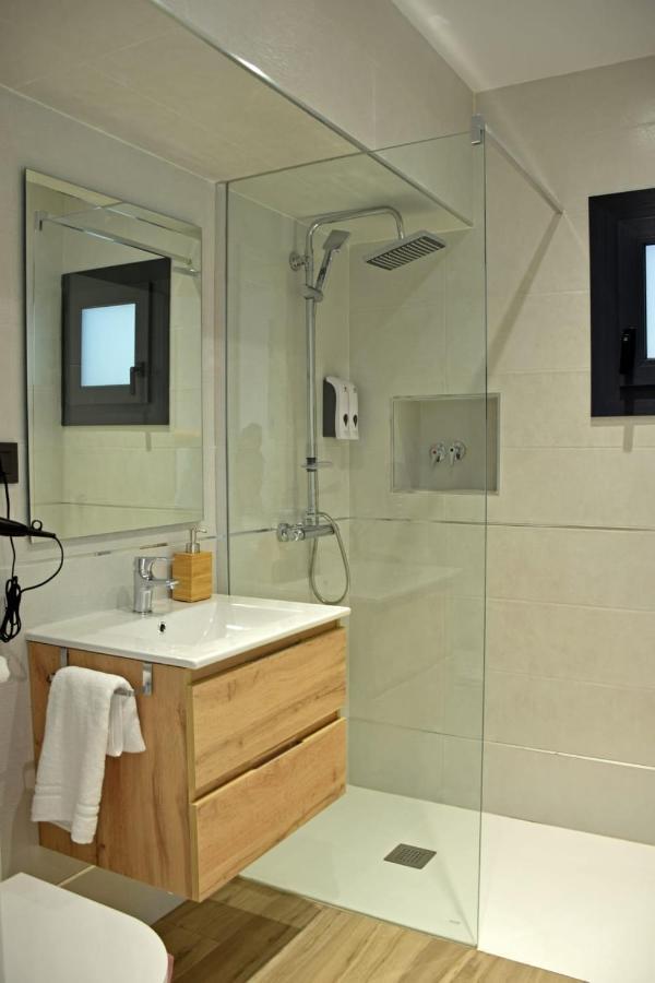 Alojamientos Lola, Suite Con Jacuzzi Benalup-Casas Viejas Exteriér fotografie