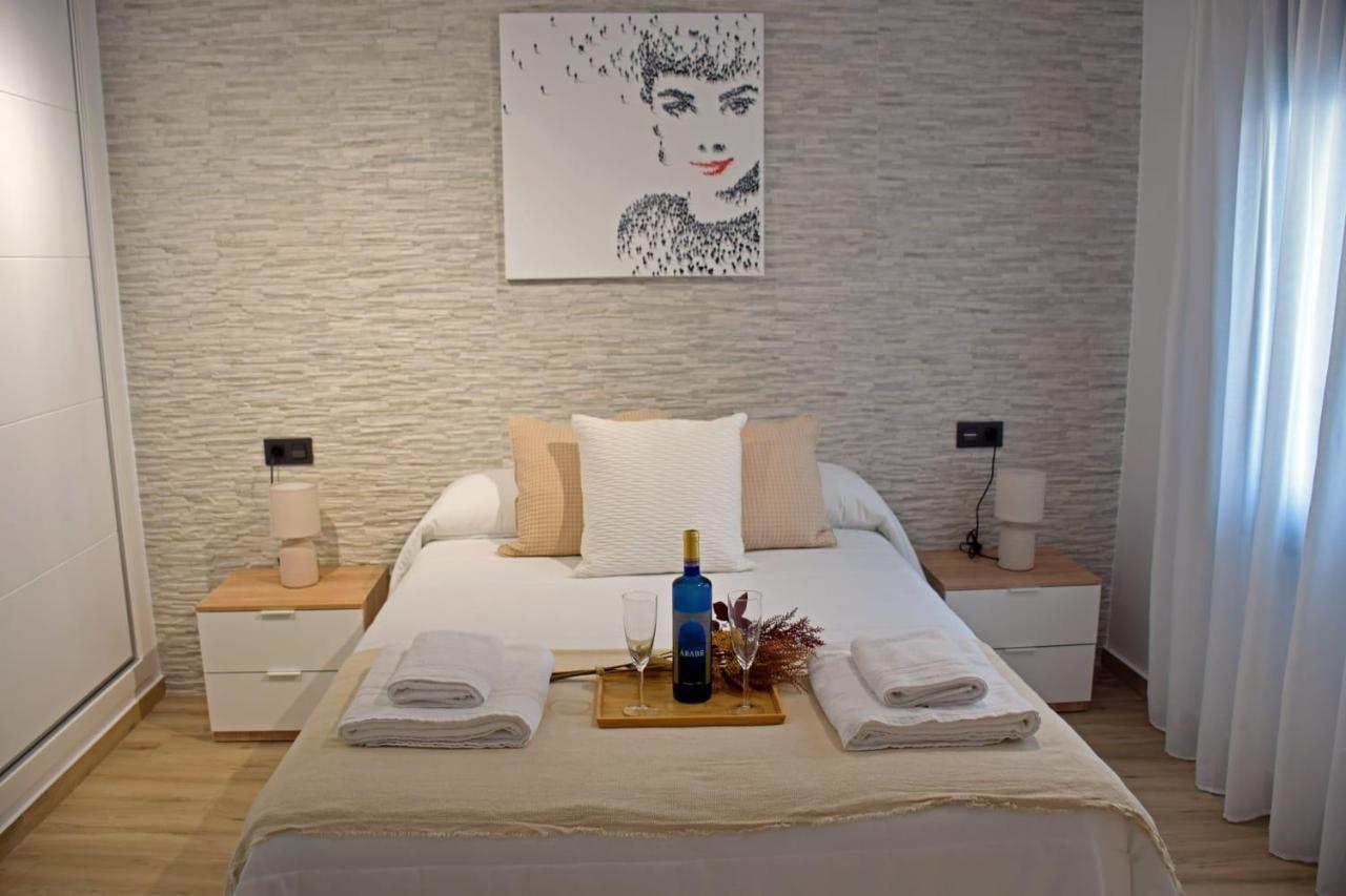 Alojamientos Lola, Suite Con Jacuzzi Benalup-Casas Viejas Exteriér fotografie